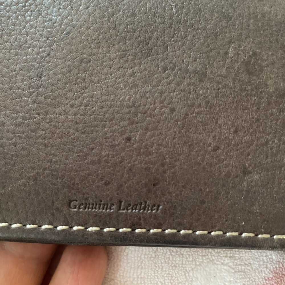 Fossil Popstitch Espresso NWT Wallet & Preowned Checkbook Wallet - Picture 8 of 16